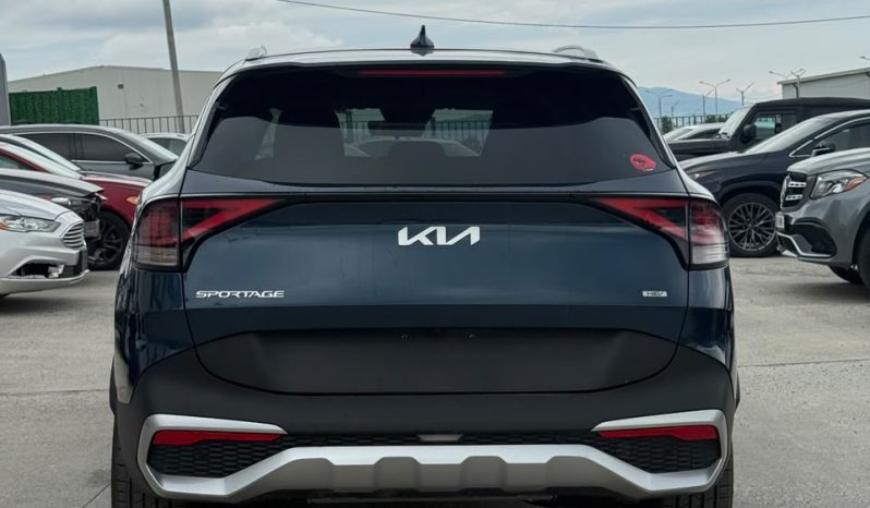 
								Kia Sportage Hybrid full									