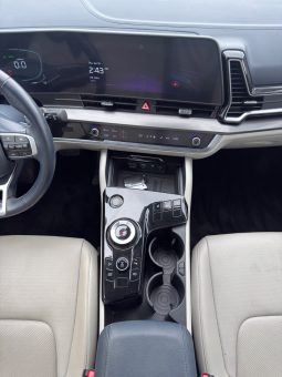 
										Kia Sportage Hybrid full									