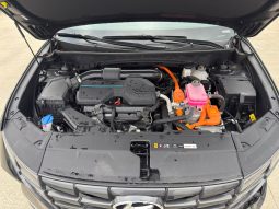 
										Hyundai Tucson full									
