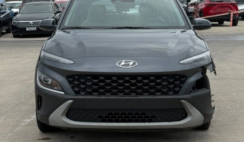 
								Hyundai Kona full									