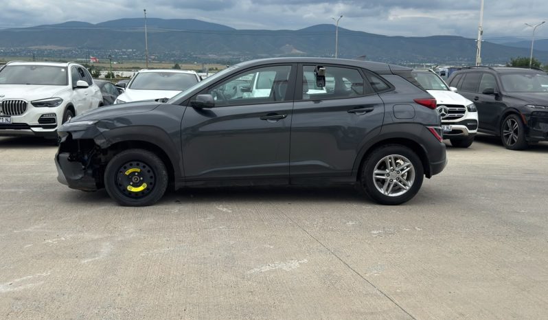 
								Hyundai Kona full									