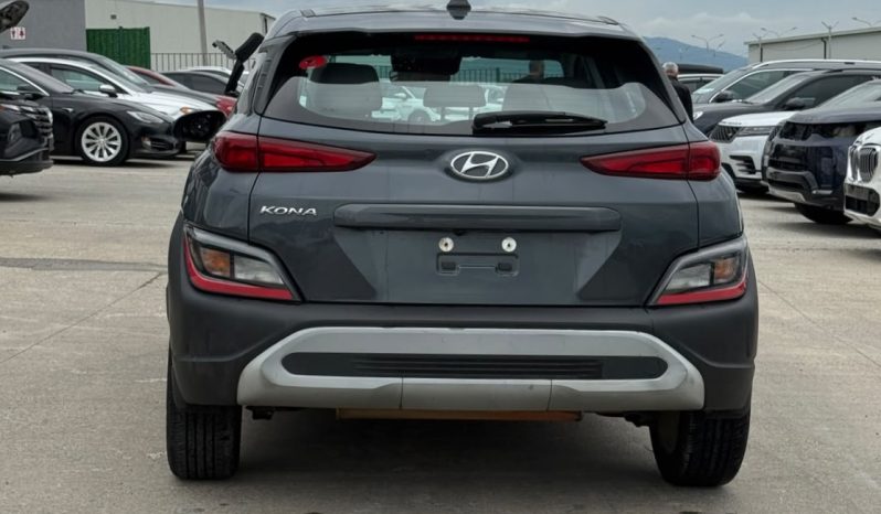 
								Hyundai Kona full									
