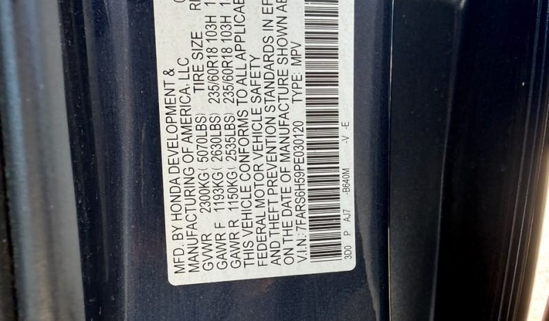 
								Honda CR-V full									