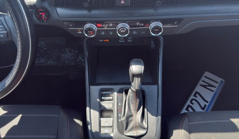 
								Honda CR-V full									