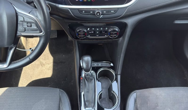
								Buick Encore GX full									