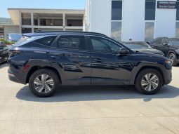 
										Hyundai Tucson full									