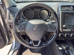 
										Mitsubishi Outlander Sport full									