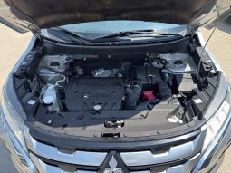 
										Mitsubishi Outlander Sport full									