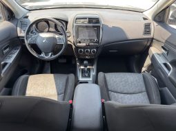
										Mitsubishi Outlander Sport full									