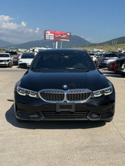 
										BMW 3 Series full									