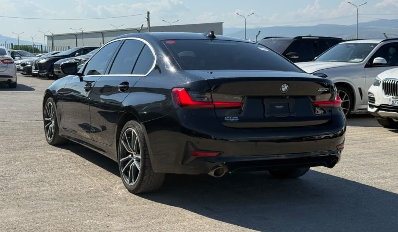 
								BMW 3 Series full									