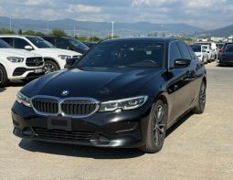 
										BMW 3 Series full									