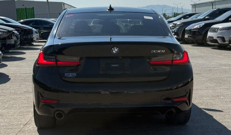 
								BMW 3 Series full									