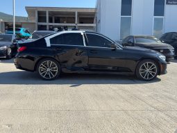 
										BMW 3 Series full									