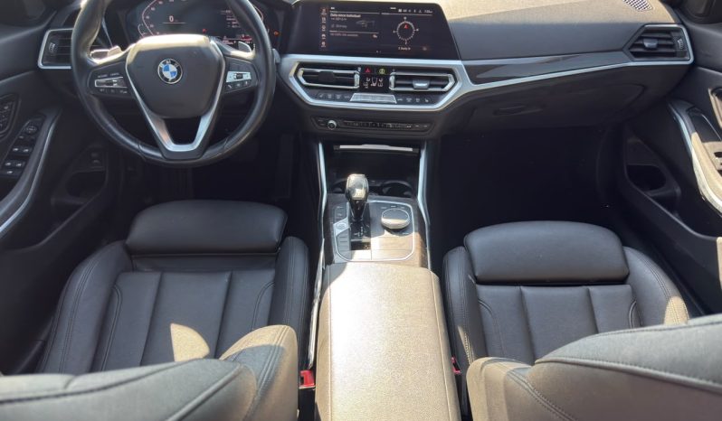 
								BMW 3 Series full									
