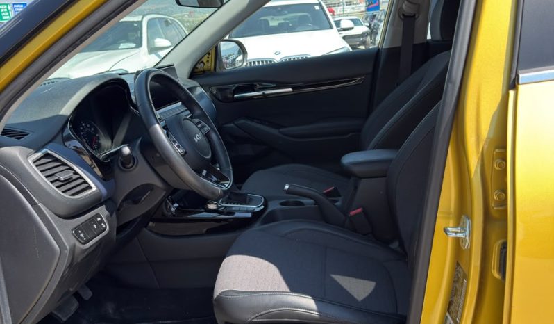 
								2022 KIA Seltos, S full									
