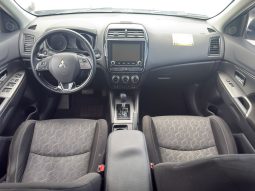 
										Mitsubishi Outlander full									