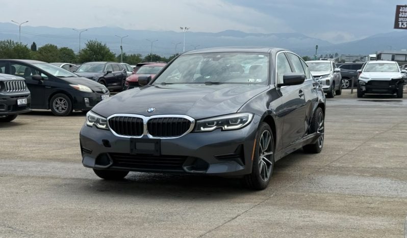 
								2021 BMW 330i xDrive full									
