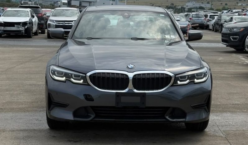 
								2021 BMW 330i xDrive full									