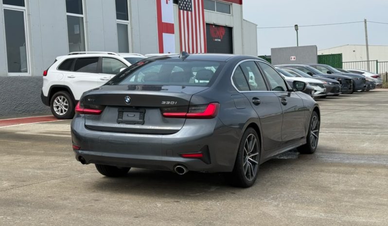 
								2021 BMW 330i xDrive full									