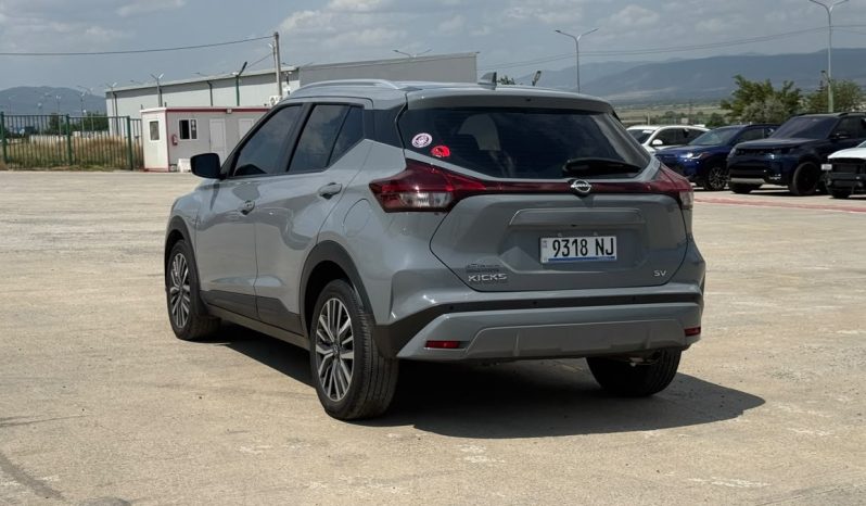 
								2023 Nissan Kicks, Sv Xtronic Cvt full									