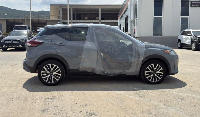 
								2023 Nissan Kicks, Sv Xtronic Cvt full									