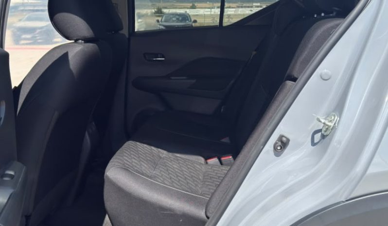 
								2023 Nissan Kicks, Sv Xtronic Cvt full									