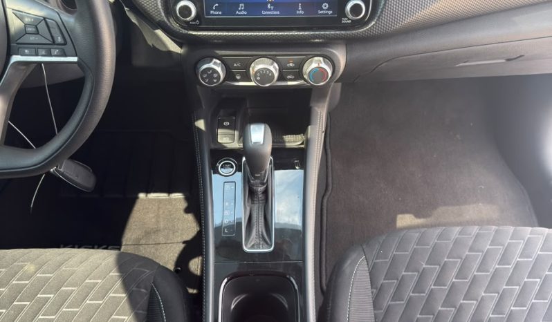 
								2023 Nissan Kicks, Sv Xtronic Cvt full									