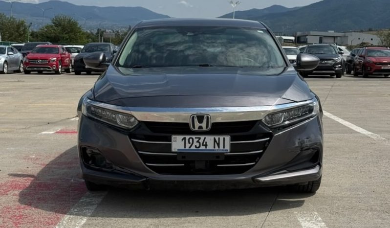 
								Honda Accord Hybrid full									