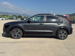 
										KIA Niro full									