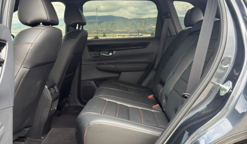 
								Honda CR-V full									
