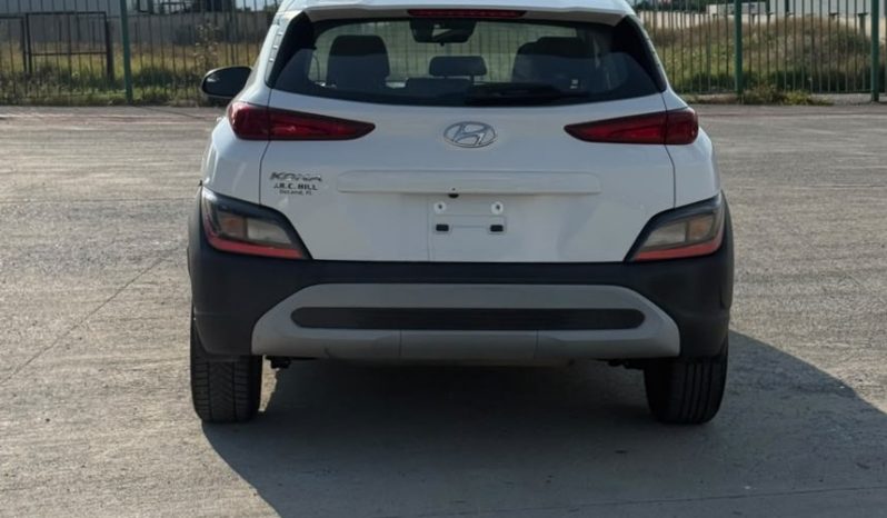 
								Hyundai Kona full									