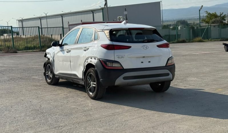 
								Hyundai Kona full									