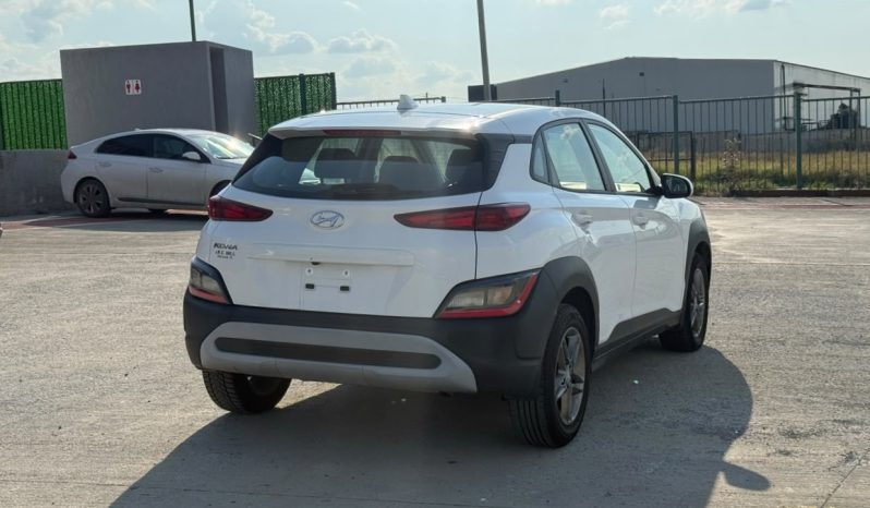 
								Hyundai Kona full									