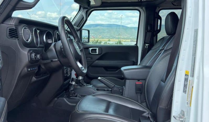 
								Jeep Wrangler full									