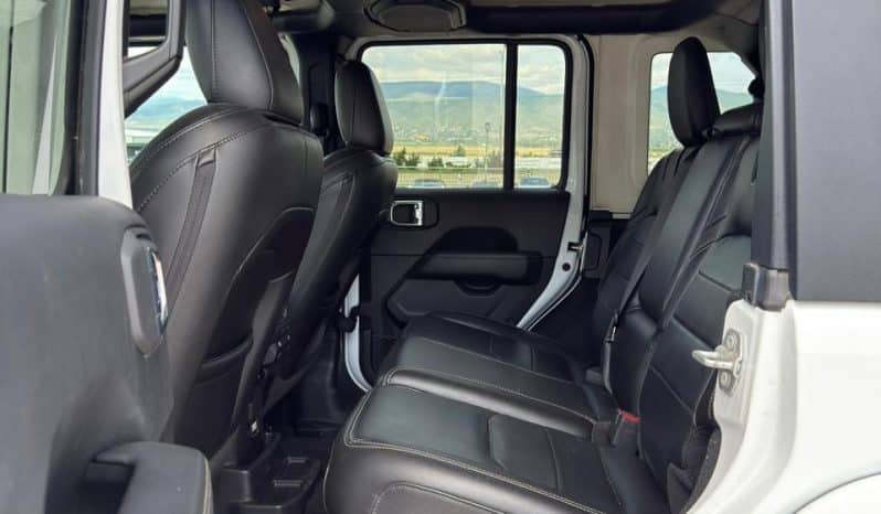 
								Jeep Wrangler full									