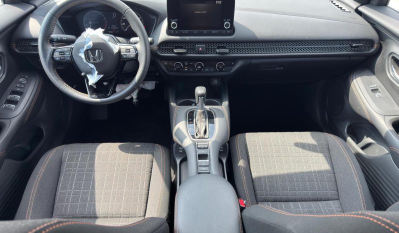 
								Honda HR-V full									