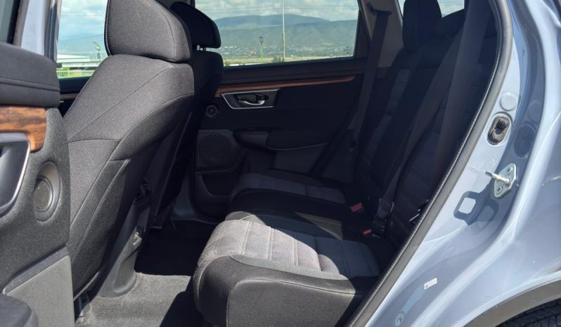 
								Honda CR-V full									