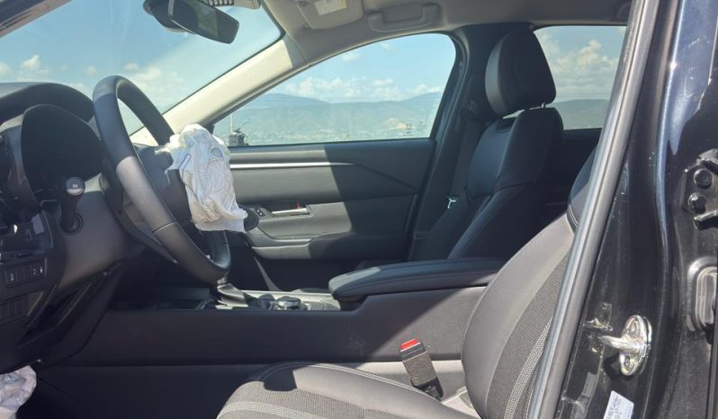 
								Mazda CX-50 full									