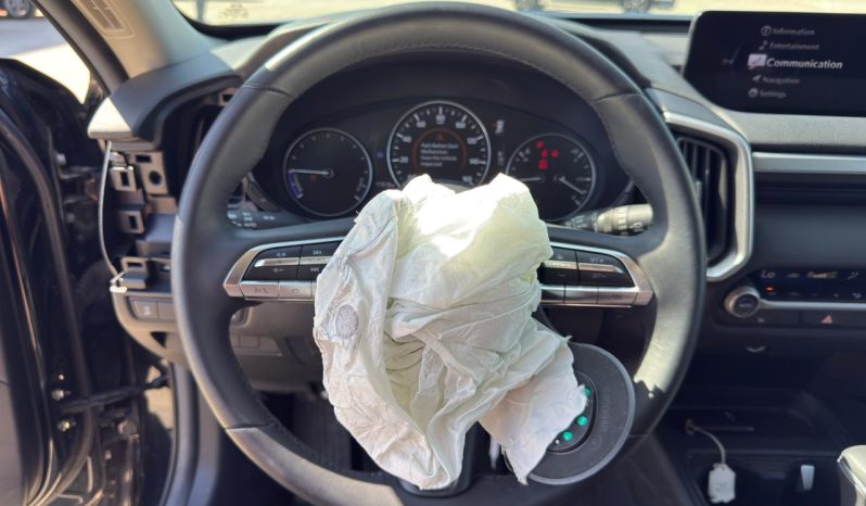 
								Mazda CX-50 full									