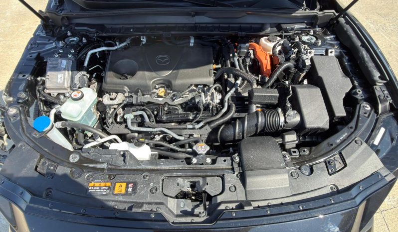 
								Mazda CX-50 full									
