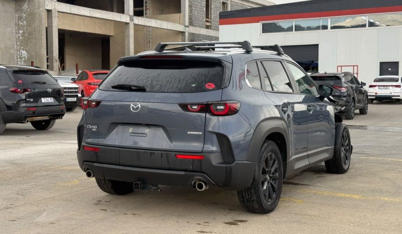 
								Mazda CX-50 full									