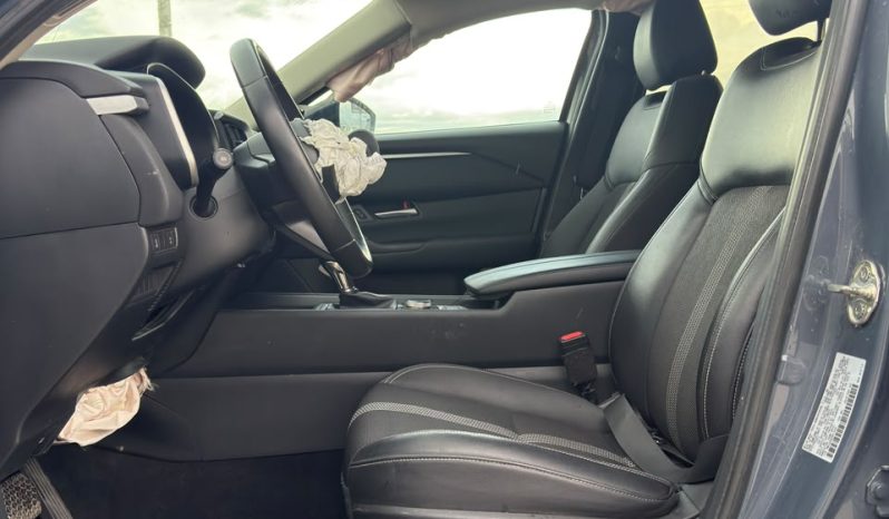 
								Mazda CX-50 full									