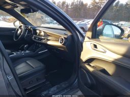 
										Alfa Romeo Stelvio full									