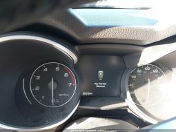 
										Alfa Romeo Stelvio full									