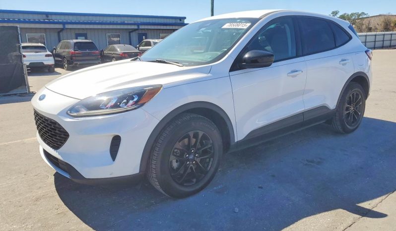 
								Ford Escape full									