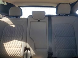 
										Ford Escape full									
