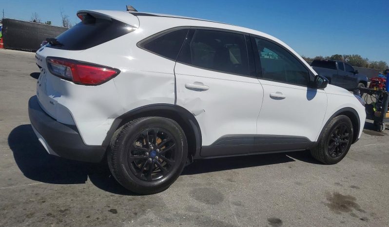 
								Ford Escape full									