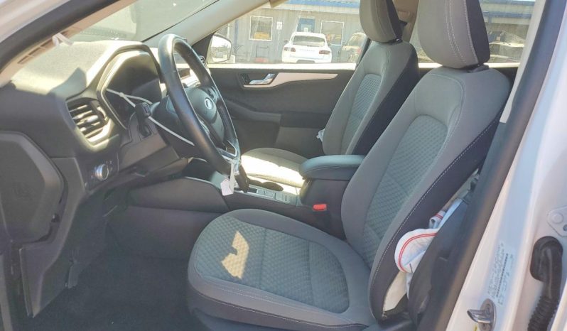 
								Ford Escape full									