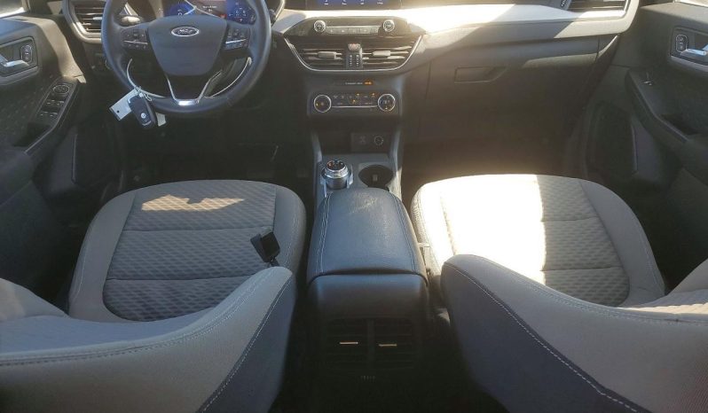 
								Ford Escape full									